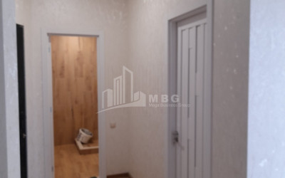 For Sale Flat, in Gldani Massive