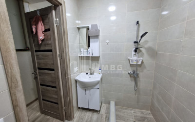 For Rent Flat, in Navtlughi-2