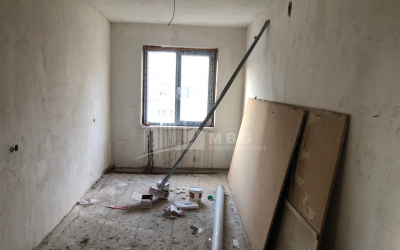 For Sale Flat, in Varketili