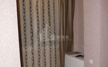 ქირავდება ბინა, საბურთალო