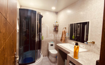 For Sale Flat, in Didube