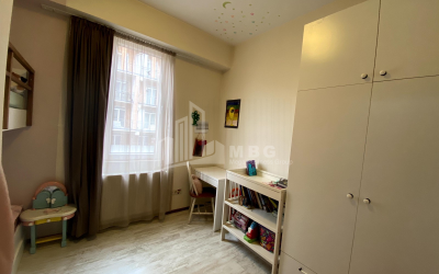 For Sale Flat, in Vazha-Pshavela Blocks