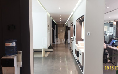 For Rent Building Commercial, in Mukhiani