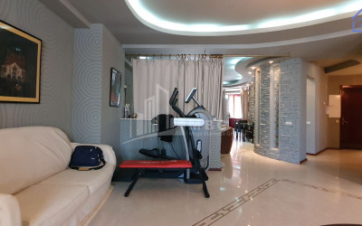 For Sale Flat, in Vake