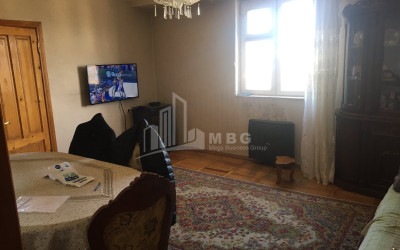 For Sale Flat, in Nutsubidze micro-districts (I-V)