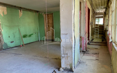 For Sale Hostel - Guesthouse Commercial, in Sololaki