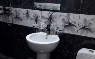 Lease Flat, in Avchala