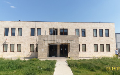 For Rent Building Commercial, in Mukhiani