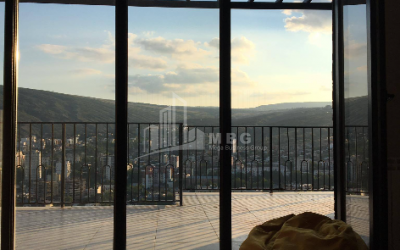 For Rent For office Commercial, in Isani