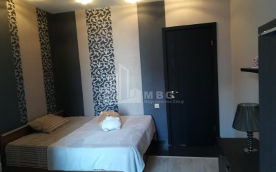 For Sale Flat, in Zemo Vera