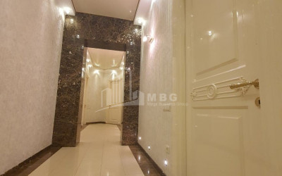 For Sale Flat, in Saburtalo