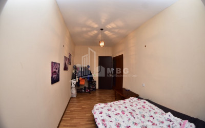 For Sale House - Villa, in Kalaubani