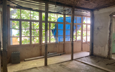 For Sale Hostel - Guesthouse Commercial, in Sololaki