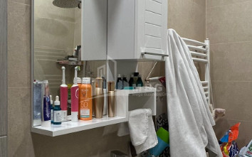 For Sale Flat, in Surrounding area of metro Guramishvili