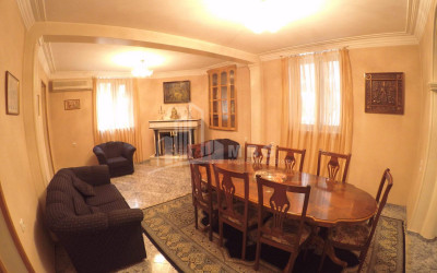 For Sale House - Villa, in Saburtalo