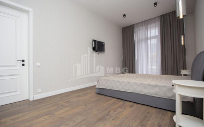 For Rent Flat, in Mtatsminda