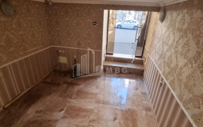 For Sale Building Commercial, in Isani