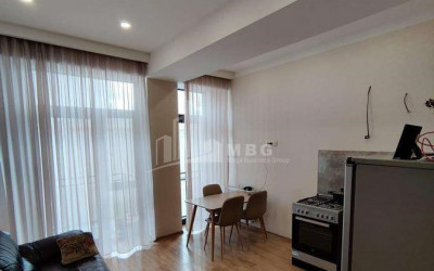 იყიდება ბინა, ვარკეთილი