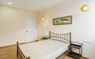 For Sale House - Villa, in Tkhinvali