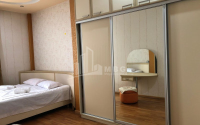 В аренду Квартира, в Мтацминда