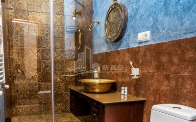 For Rent House - Villa, in Mtatsminda District