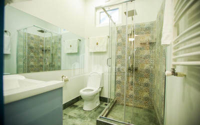 For Sale Flat, in Mtatsminda