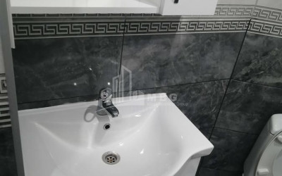 For Sale Flat, in Varketili