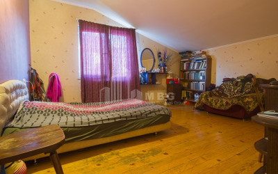 For Sale Flat, in Tabakhmela