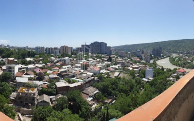 For Sale Flat, in Isani