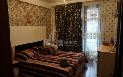 For Sale Flat, in Varketili