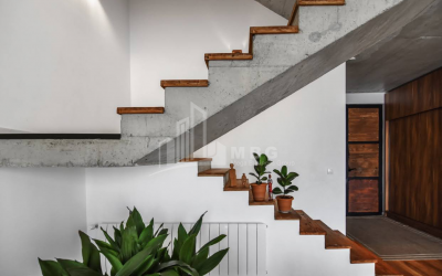 For Sale House - Villa, in Okrokana