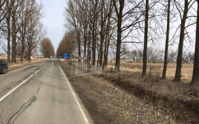 For Sale Country Land, in Ghuleli