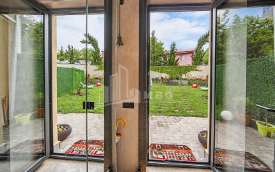 Продается Старое здание Дом - Вилла В Цхнети, Ваке Район