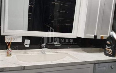 For Sale Flat, in Vedzisi