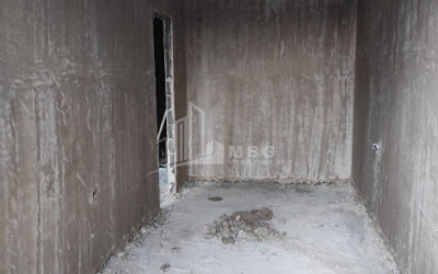 For Sale Flat, in Varketili