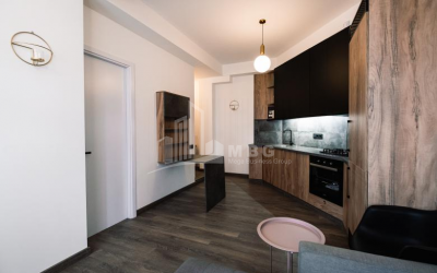 For Sale Flat, in Bagebi