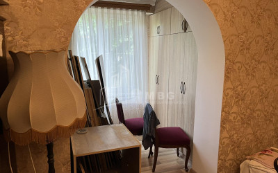 იყიდება ბინა, საბურთალო