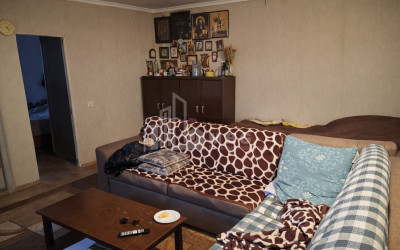 Продается Дом Вилла Улица В. Топурия Сабуртало Сабуртальский Район Тбилиси