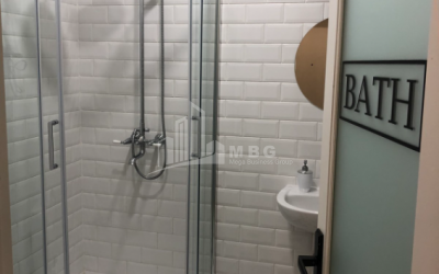 For Sale Flat, in Sololaki