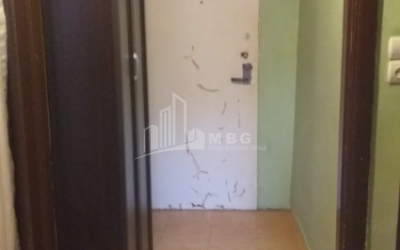 For Sale Flat, in Nutsubidze micro-districts (I-V)