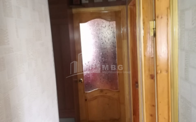 For Sale Flat, in Varketili