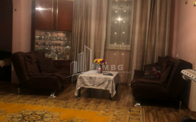 For Sale Flat, in Varketili