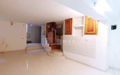 Продается Квартира, в Ваке