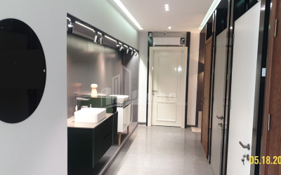 For Rent Building Commercial, in Mukhiani