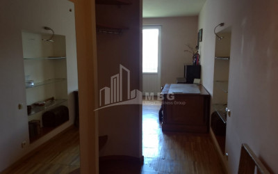 For Sale Flat, in Vake