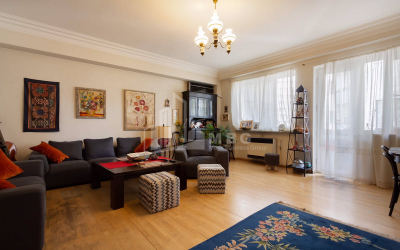 For Sale Flat, in Vake