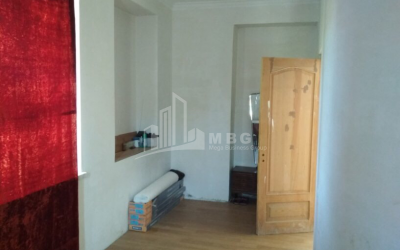 For Sale House - Villa, in Easter Easter