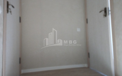 For Sale Flat, in Metromsheni