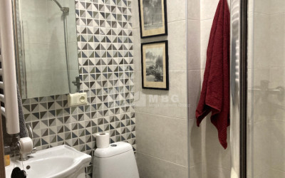 Продается Квартира, в Ваке