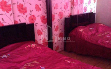 ქირავდება ბინა, საბურთალო